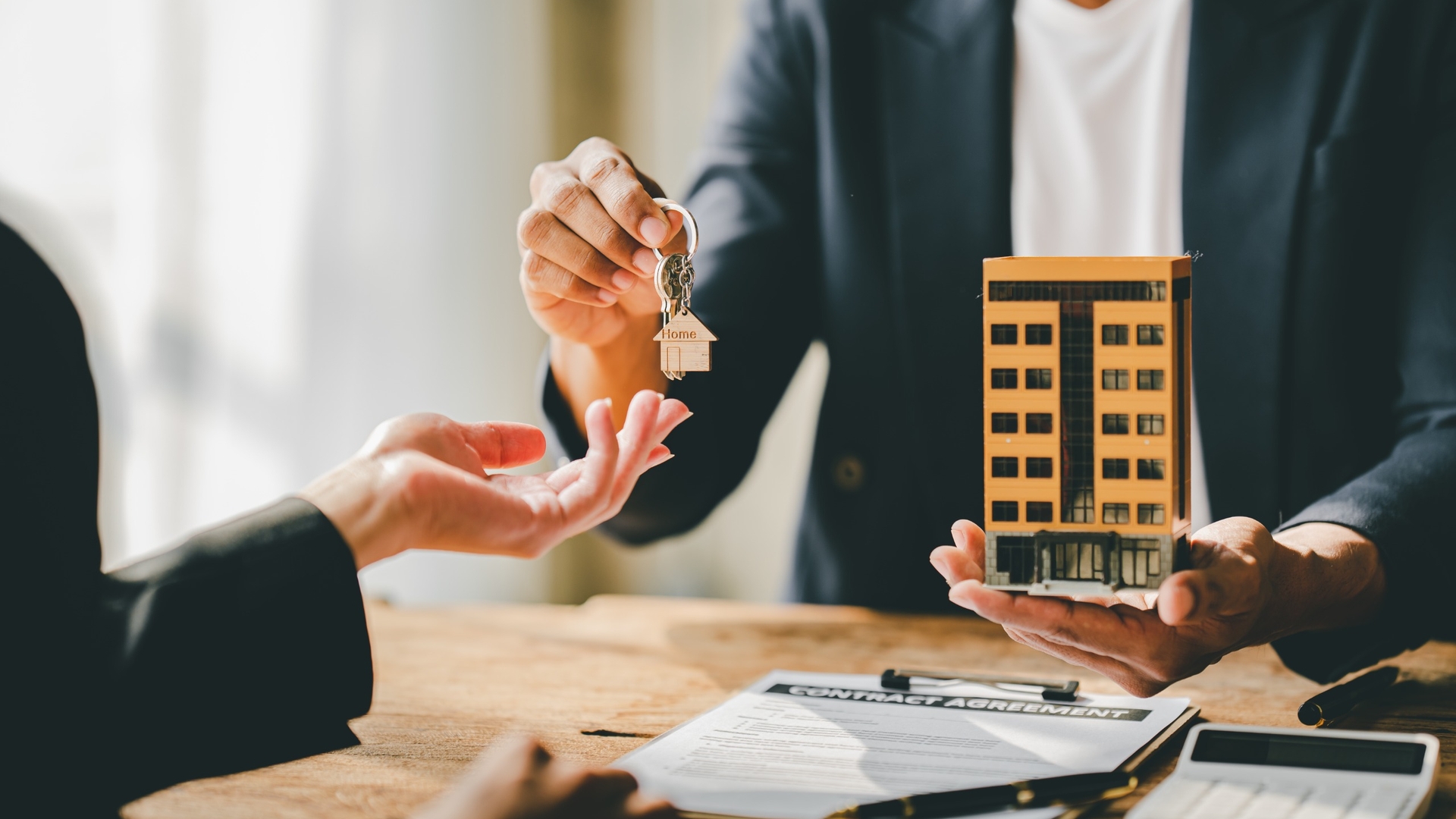 Noi reguli la cumpărarea unui apartament. Ce trebuie sa le ofere dezvoltatorii cumpărătorilor