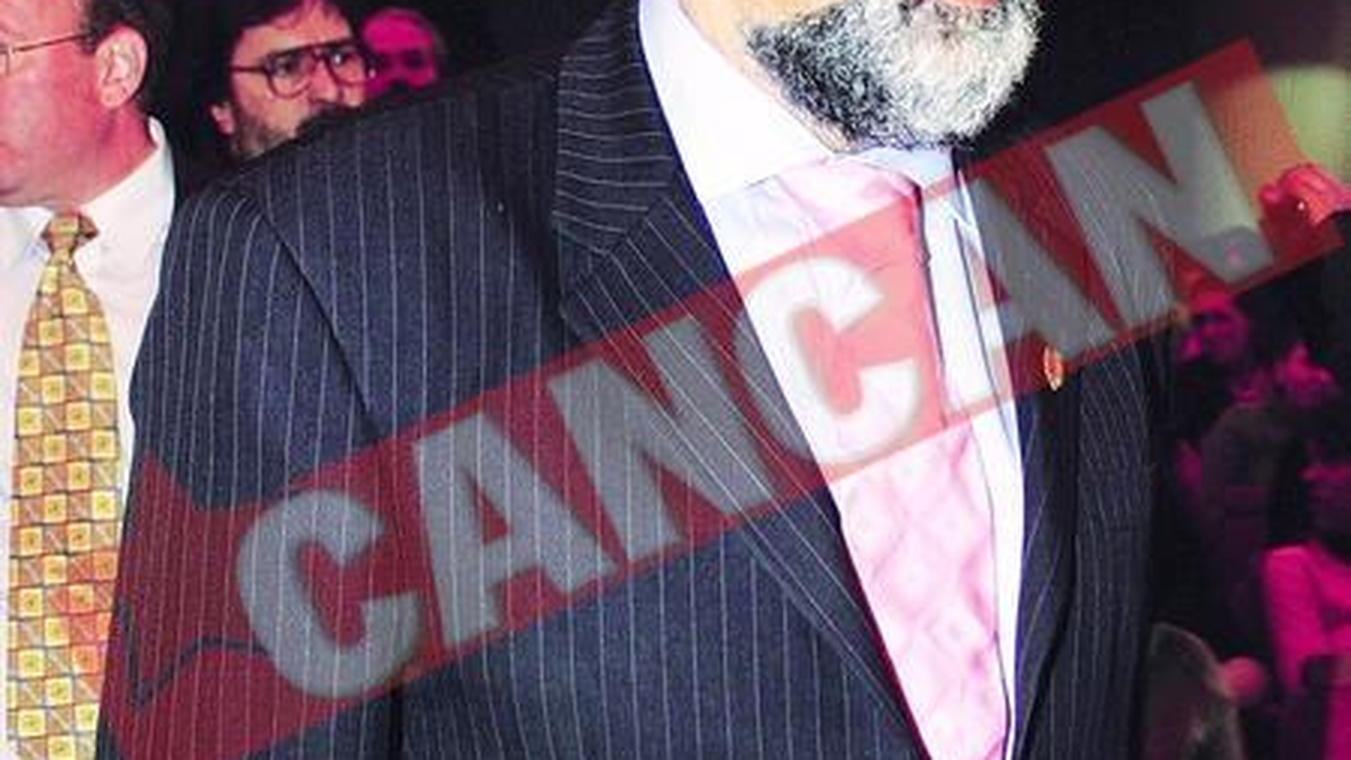 Vosganian si cainii anti-drog