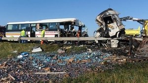 Coliziune intre un camion si un autocar, soldata cu 36 de morti in Brazilia