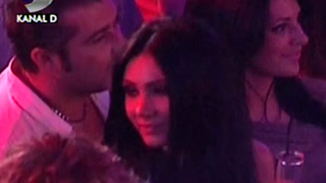 Celia, curtata asiduu de Alex Erbasu! Vezi daca a cedat vedeta!