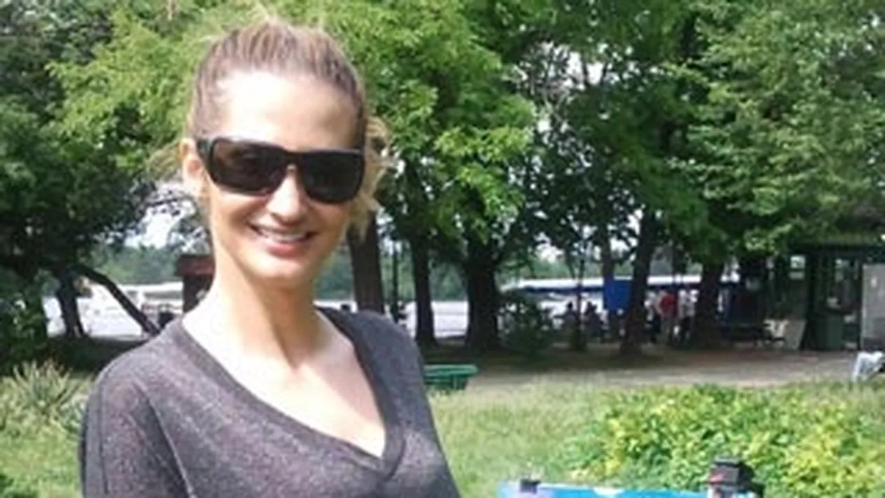 Julia Jianu: Sunt moldoveanca, gatesc bine- Uite cum prepara artista papanasii!