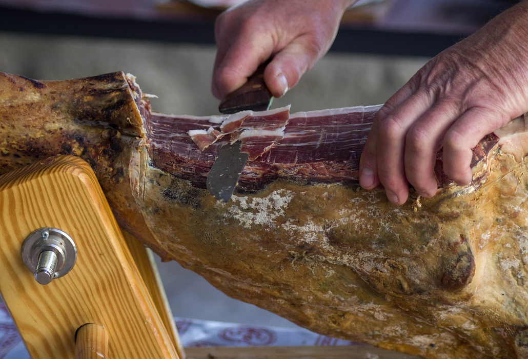 Șuncă de porc (Sursă: Pixabay)