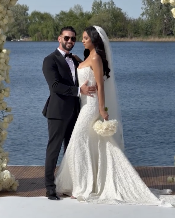 Locația de vis unde Dorian Popa și Andreea au făcut petrecerea de nuntă. Mirii au avut parte de un decor de poveste