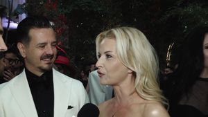 Mihai Petre și Elwira, vacanță în Thassos! Cât i-a costat drumul cu mașina până în insula din Grecia, de fapt