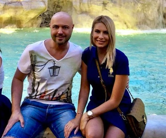 Mihai Mitoșeru, vizitat în spital de fosta soție, Naomi. Mama prezentatorului a suferit un șoc: “Eram în mașină, am crezut că mor”