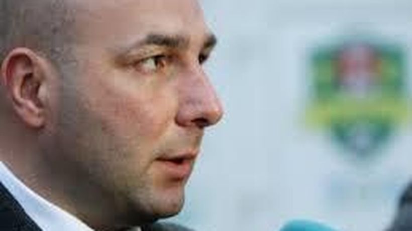 Se anunţă război în Copou între moldoveni! Tony Heleşteanu râde de preşedintele Ambrosie: „Acest Gîrneaţă al fotbalului românesc…!”