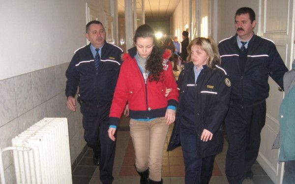 Carmen Bejan, studenta care l-a omorât pe Tiberiu Schroth
