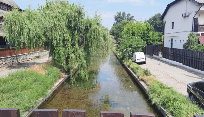 Canal Sursă foto: CugetLiber