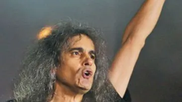 Cristi Minculescu: Industria rock se misca. Nu are cum sa fie ca in strainatate, fiindca acolo este deja o traditie