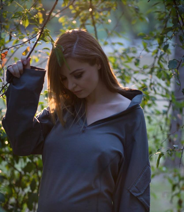 Alessia ar fi fost dată afară din casă de logodnic!
