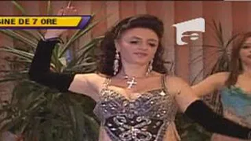 I-a picat cu tronc lui Ion Dolanescu! Uite ce are de spus despre relatia cu el cea mai cunoscuta dansatoare din buric din Romania!