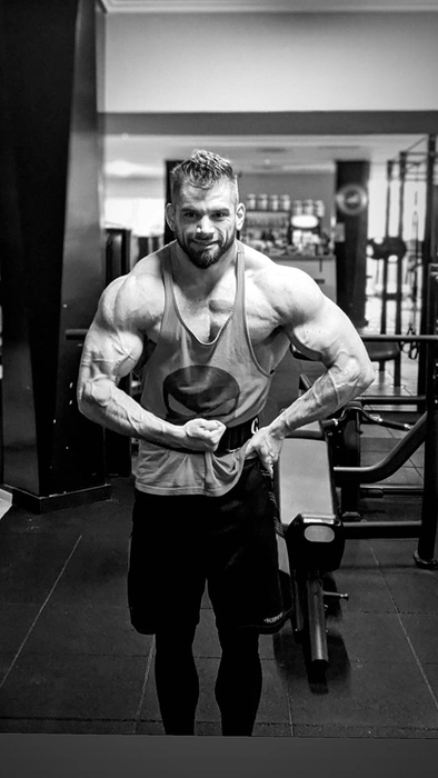 EXCLUSIV. Avea 80 de kg la 11 ani, acum vrea titlul suprem la culturism: Mr. Olympia! ”Voi avea un fizic schimbat!”