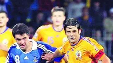 Chivu si Lobont au facut autostopul