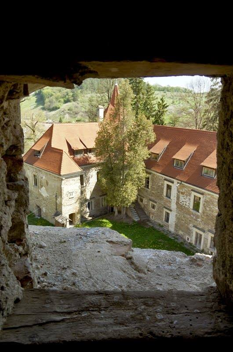 Localitatea de lângă Sighișoara care atrage anual o mulțime de turiști. Locul din România pe care trebuie să îl vizitezi vara asta