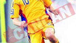 Adi Mutu l-a "combinat" pe Tanase in cantonament