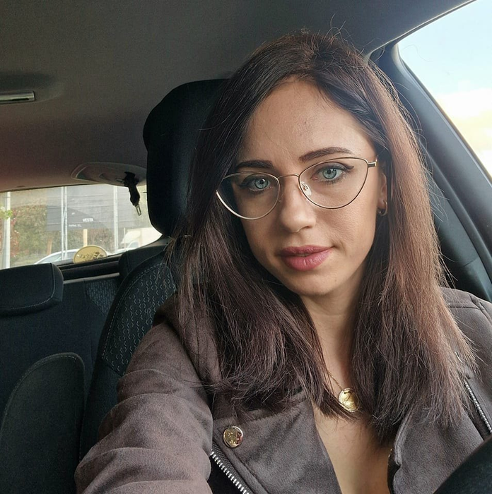Ea este Andreea, asistenta găsită moartă. Foto: Facebook