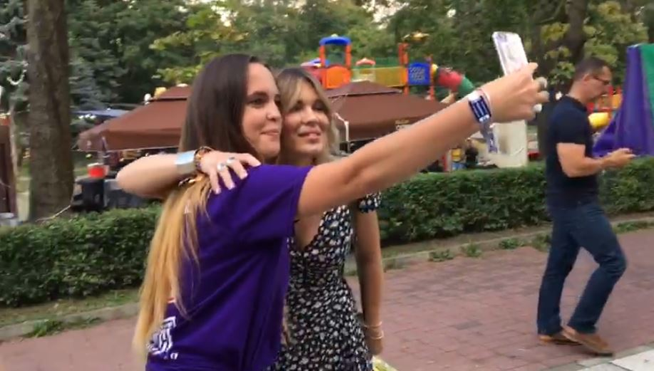 Gina nPistol are mulți admiratori, în toată țara