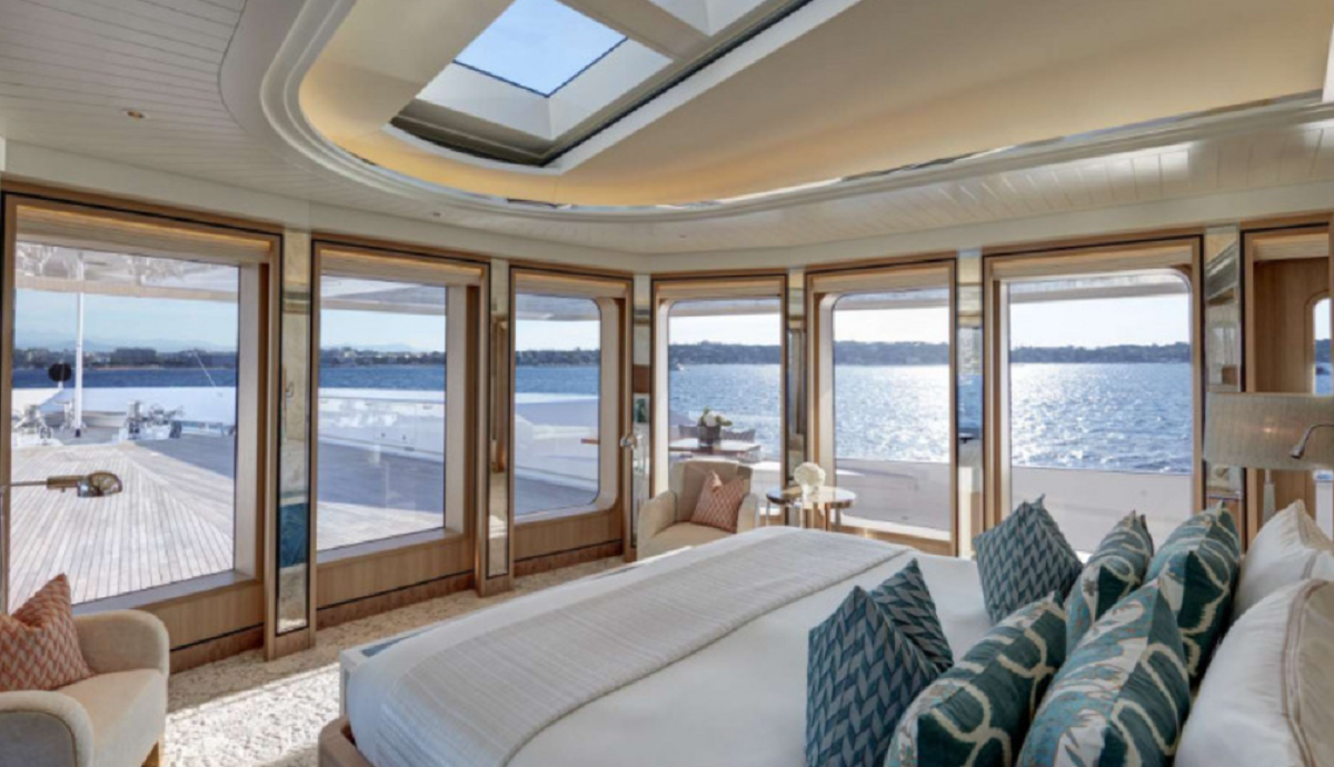 Yacht-ul ”Joy” - Sursă foto: charterworld