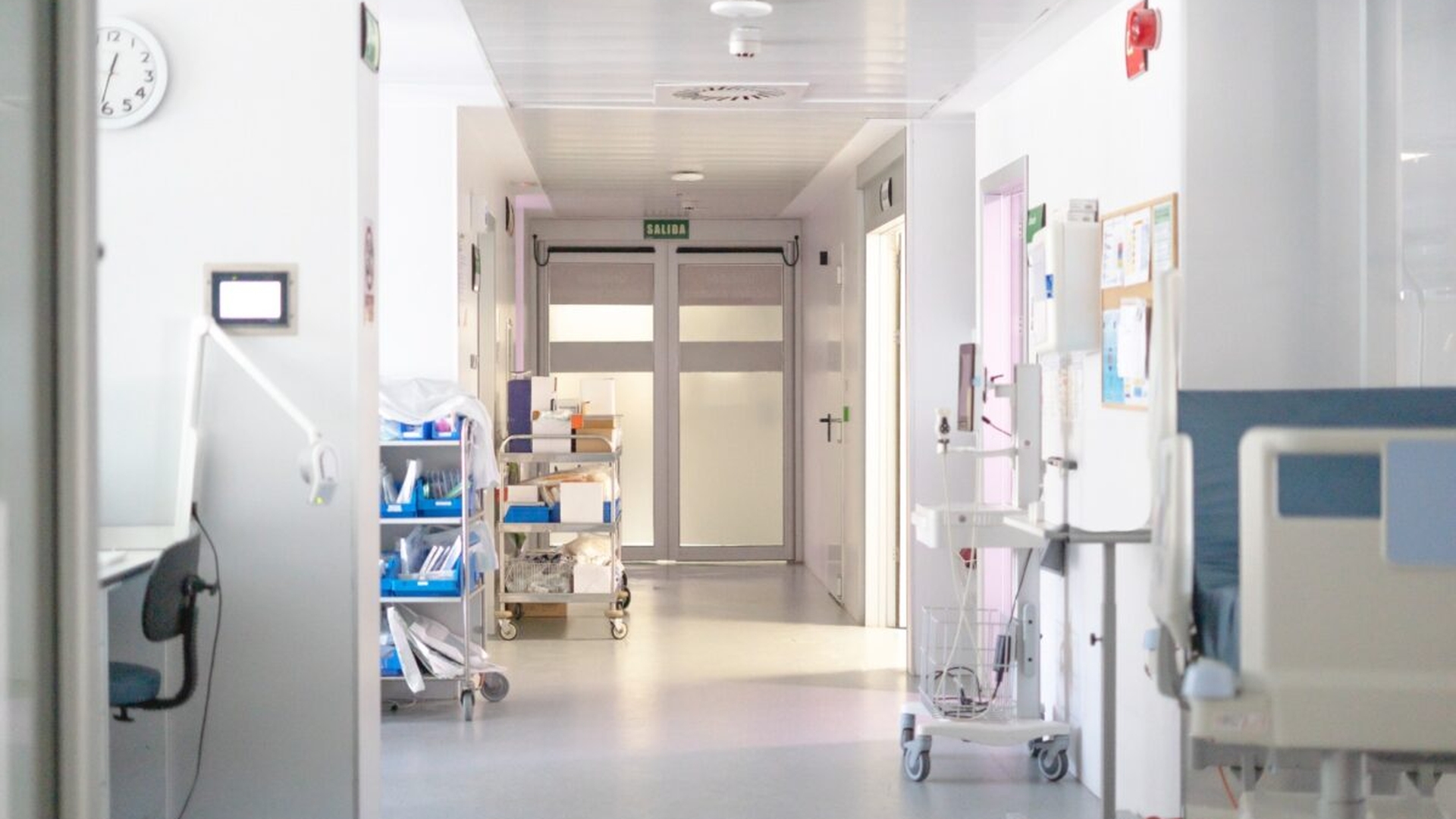 Servicii medicale gratuite chiar dacă nu ești asigurat. Ce drepturi au persoanele neasigurate