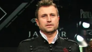 Botezatu: Cristea e un pion neimportant! E normal sa zboare din floare in floare, mai tarziu o sa adune polen de calitate 