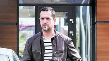 Roluri impartite in familia lui Madalin Ionescu! Ea la discoteca, el cu copilul!