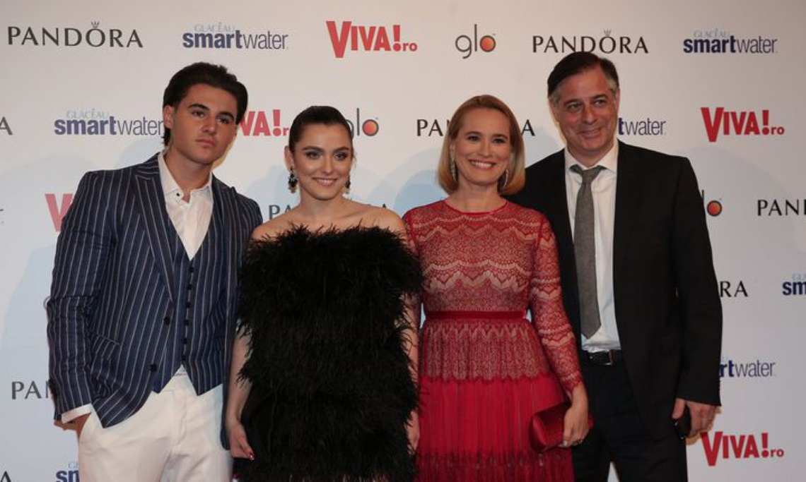 Andreea Esca, împreună cu soțul și fiul acesteia, au fost internați cu COVID-19 la Spitalul „Victor Babeș”