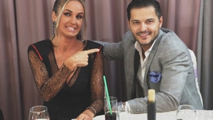 S-au sărutat la TV! LIVIU VÂRCIU şi DIANA MUNTEANU au avut parte de un moment tandru în faţa telespectatorilor