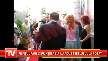 Printul Paul si Printesa Lia au adus bebelusul la pozat