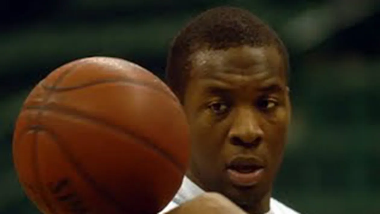 Pivotul american Phillip Jones a ajuns la U Mobitelco BT Cluj!