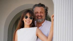 Soțul Danei Rogoz a luat copiii și s-a mutat la Viscri! Care este motivul