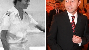 Pusca si cureaua lata, ce tineri erau odata! Imagini de arhiva cu politicienii nostri!