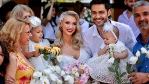 Cum se descurcă Andreea Bălan în postura de mămică singură, după despărțirea de George Burcea