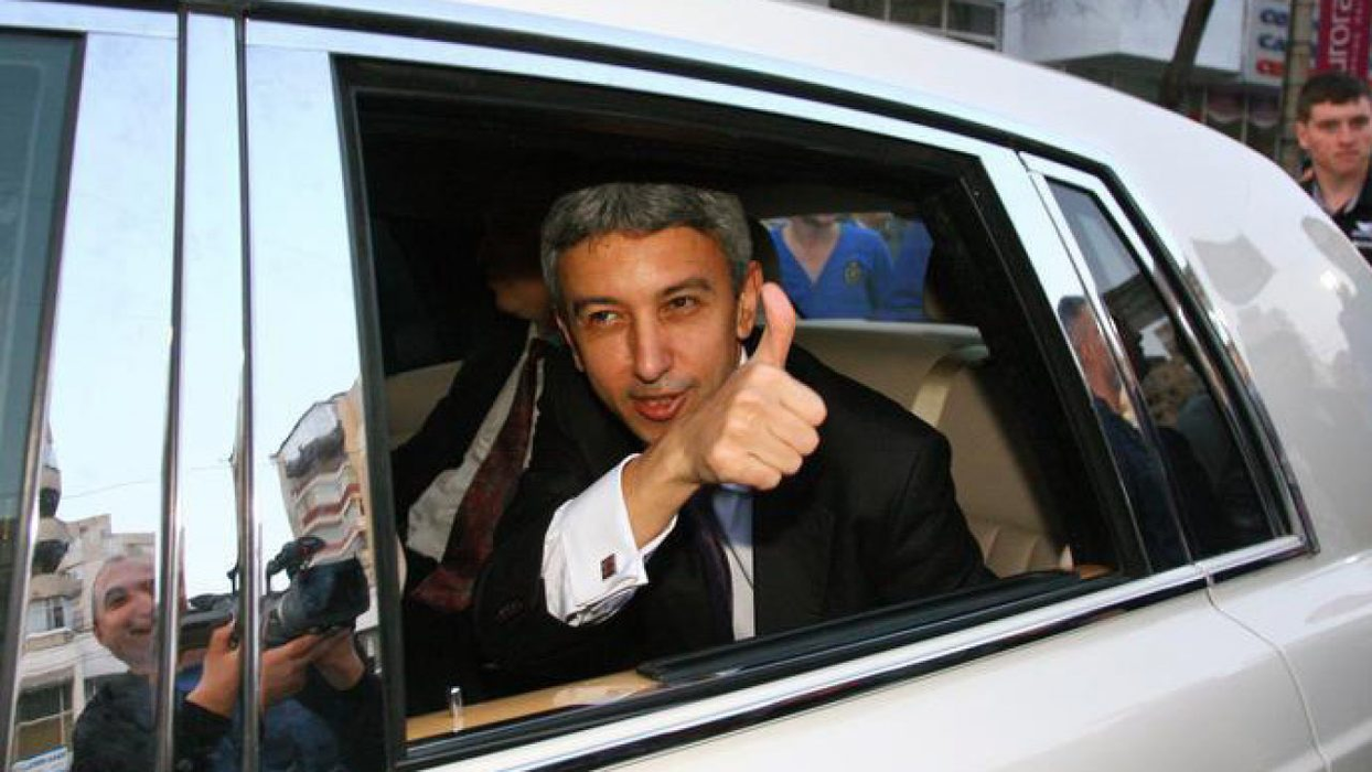 Dan Diaconescu: ”Fiindcă nici nu știți ce pierdeți!” (Foto. CANCAN.RO)