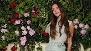 Moment memorabil la petrecerea aniversară a Victoriei Beckham. Vedeta a fost cărată în spate de David Beckham