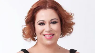 Oana Roman, prima aparitie publica dupa nastere! Uite cum arata vedeta la o luna de zile dupa ce a devenit mamica