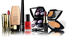 Lovitură pentru compania AVON Products! Clienții au fost anunțați deja că românca din fruntea firmei va demisiona