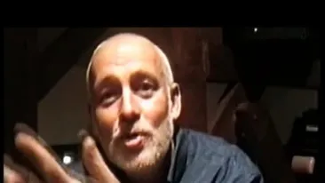 Prima dragoste nu se uita! Sorin Chifiriuc renunta la hainele preotesti si se intoarce la rock!