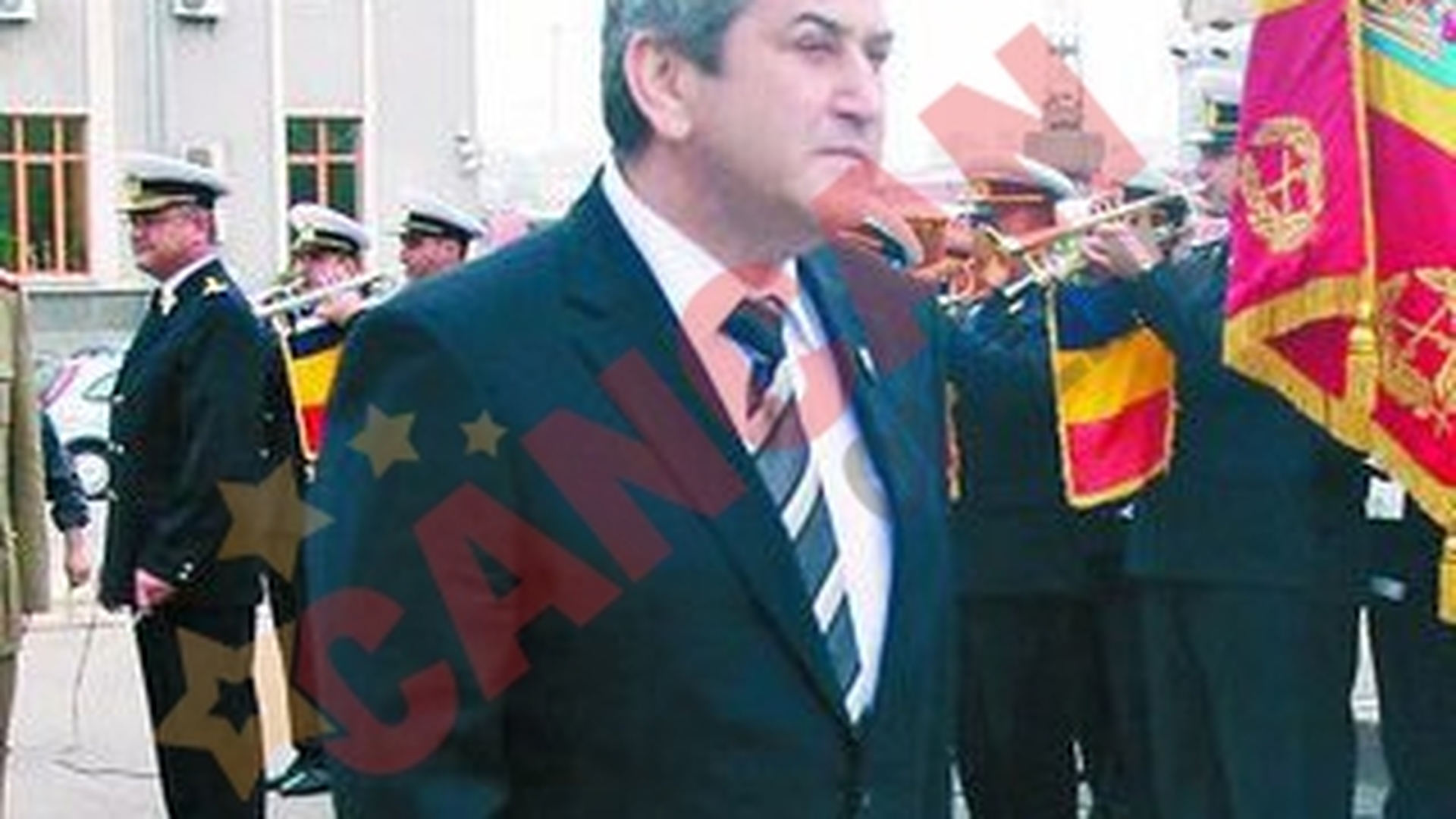 Boteaza copilul unui soldat mort in Afganistan