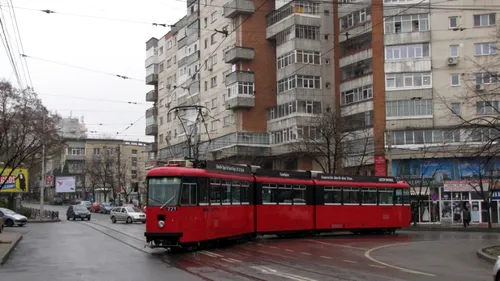 Accident incredibil in Iasi: un TIR a intrat intr-un tramvai! Mai multe persoane sunt grav ranite