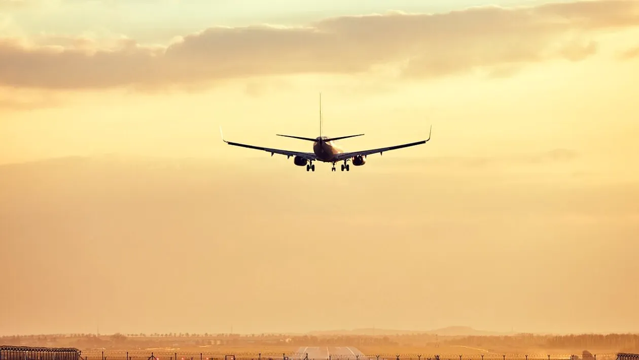 Companiile aeriene, vizate de ANPC! Românii pot cere compensații de până la 600 de euro pentru un zbor anulat