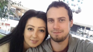După ce au anunţat că s-au căsătorit şi urmează să aibă şi un copil, MEDANA şi ROBY au decis asta! S-a întâmplat după terminarea emisiunii „Insula iubirii“