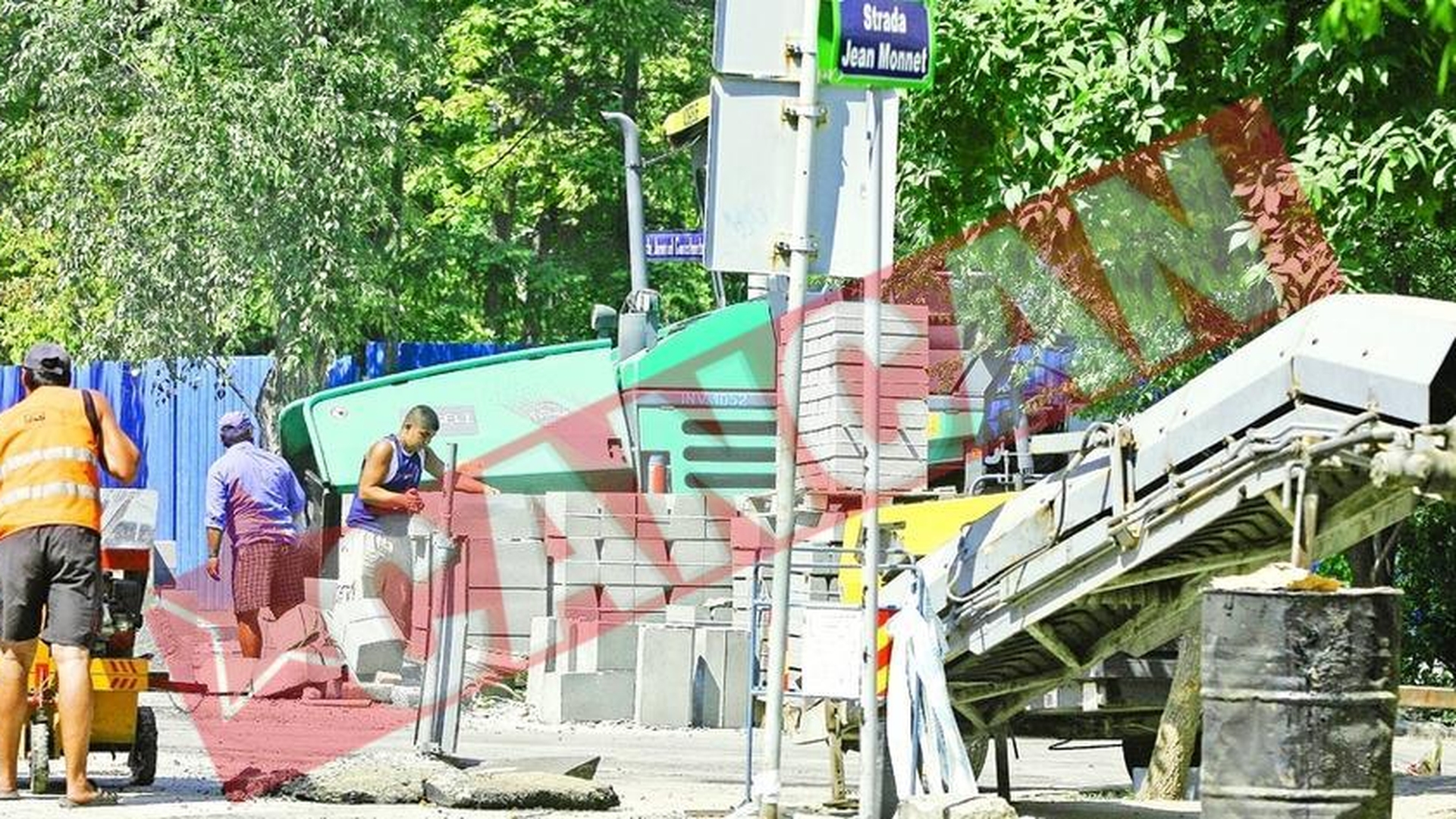 Autoritatile locale "au sarit" cu borduri noi la Liceul "Jean Monnet"