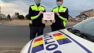 Mesajul unui polițist român despre coronavirus a devenit viral: ”Mințind cu privire la țara sau zona de unde veniți, vă mințiți pe voi, rudele și cunoștințele voastre”