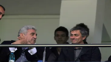 Nu si-a uitat “fratele” din puscarie! Mourinho se intereseaza de soarta lui Giovani la fiecare doua saptamani!