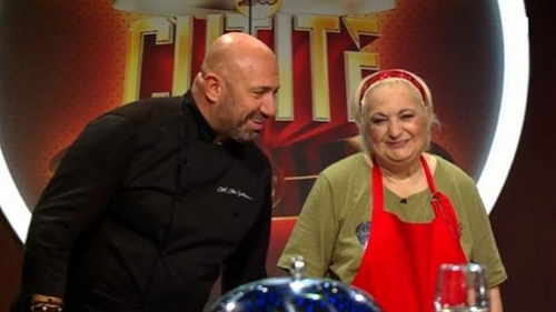 Marinela Chelaru, „îndrăgostită” de jurații de la „Chefi la cuțite”!  ''Ai noroc că nu sunt mai tânără, că nu mai scăpai de mine''