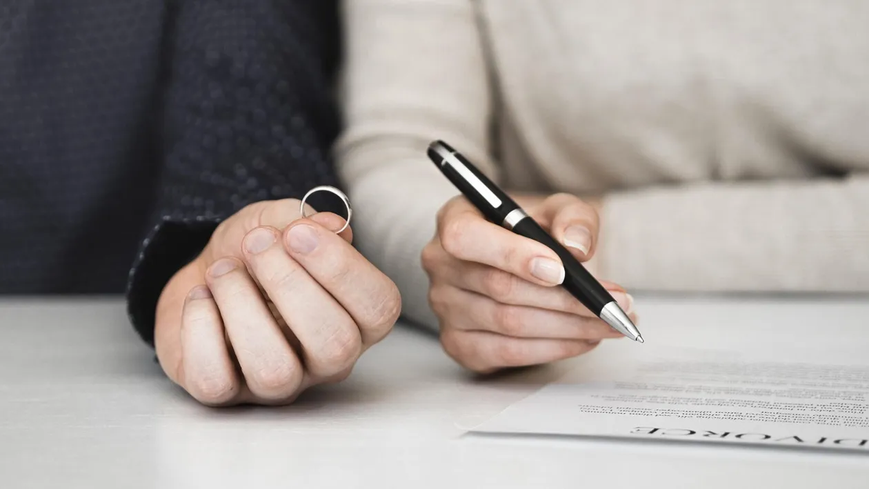 Bancul zilei | Soția: dragul meu, doresc să divorțez