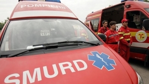 Grav accident în Vrancea. Cinci persoane rănite după ce o ambulanță și o autoutilitară s-au ciocnit