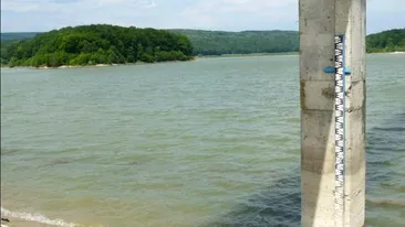 Trei fetițe s-au înecat într-un lac din județul Iași! Micuțele aveau doar 6,7 și 10 ani
