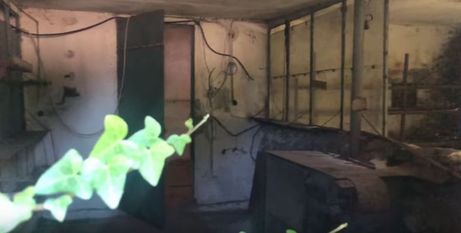 Ex-concurentul de la "Puterea Dragostei" și-a făcut curaj să filmeze în casa monstrului din Caracal