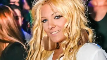 De nerecunoscut! Cea mai sexy concurenta de la Romanii au talent si-a schimbat total look-ul! Nu mai e blonda!